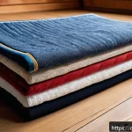 Home 19 태권도 훈련 도구 DIY 방법 - A DIY homemade striking pad crafted from multiple layers of thick towels and old sweaters, covered w...